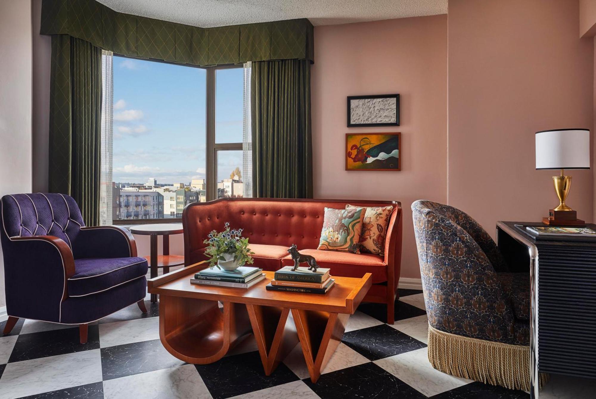 Graduate By Hilton Hotel Seattle