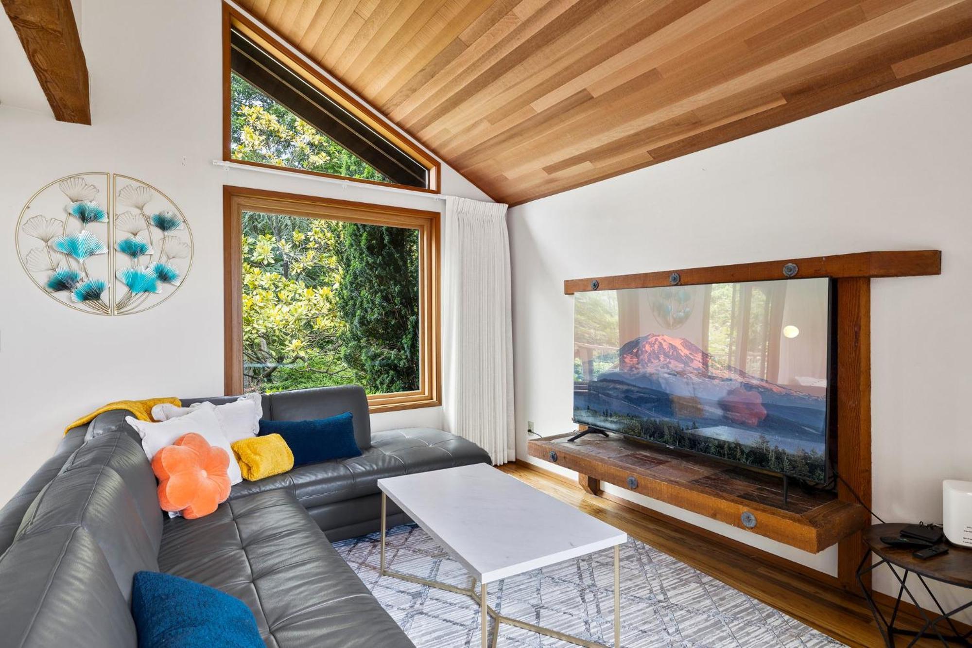Caphill Charm Villa Seattle