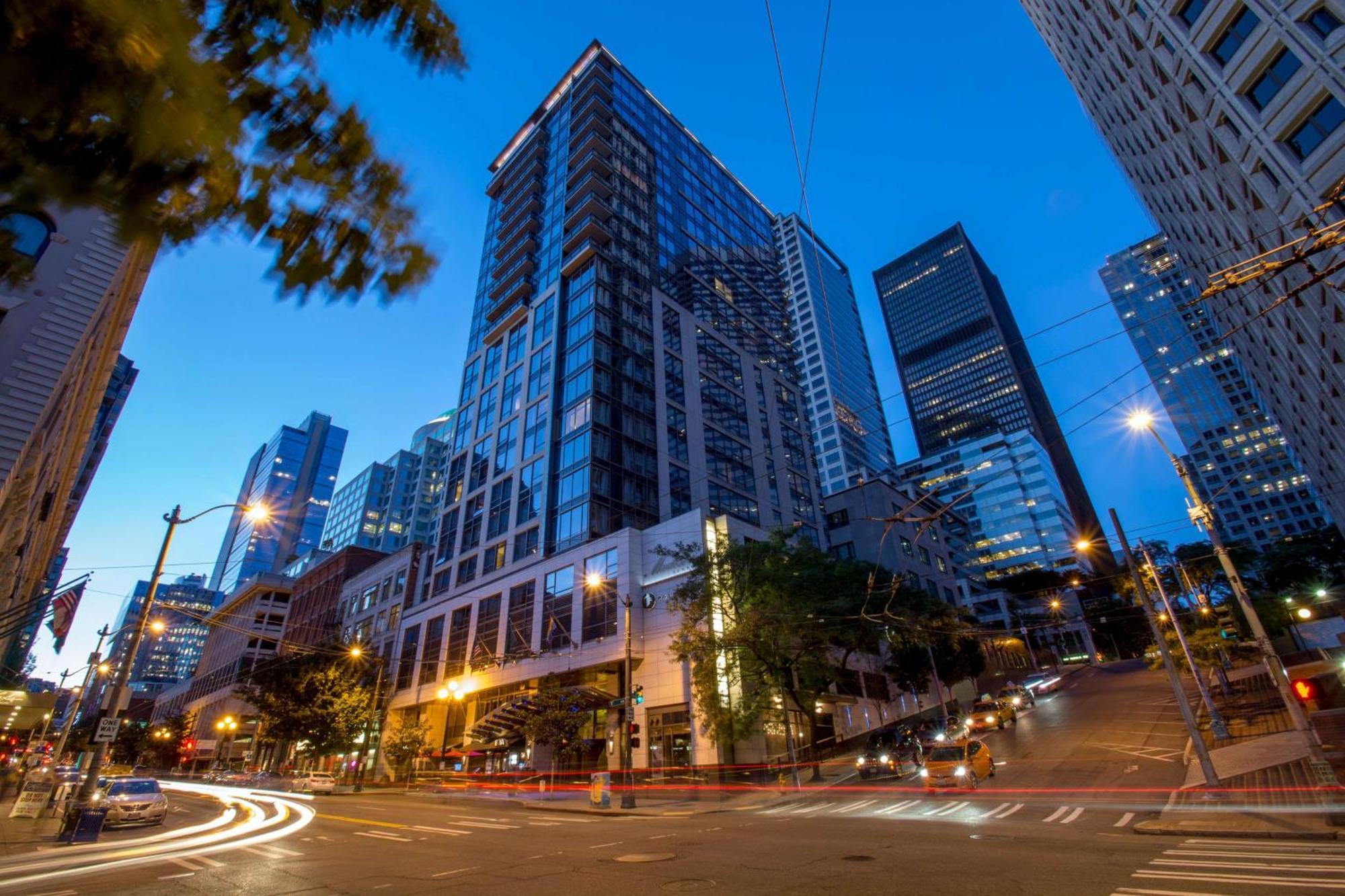 1000, Lxr & Hotel Seattle