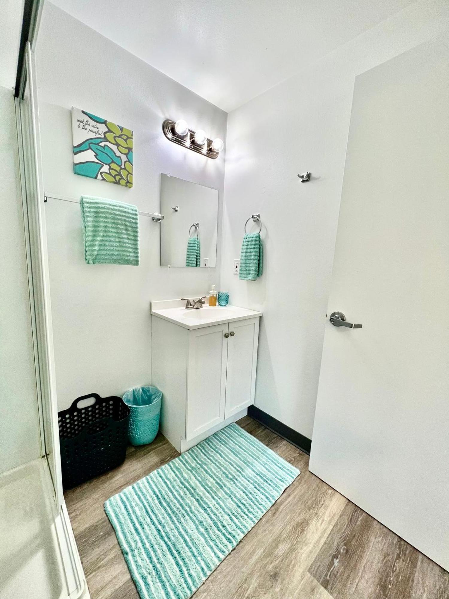 Micro 10 Minutes Walk To Of Washington Apartment *