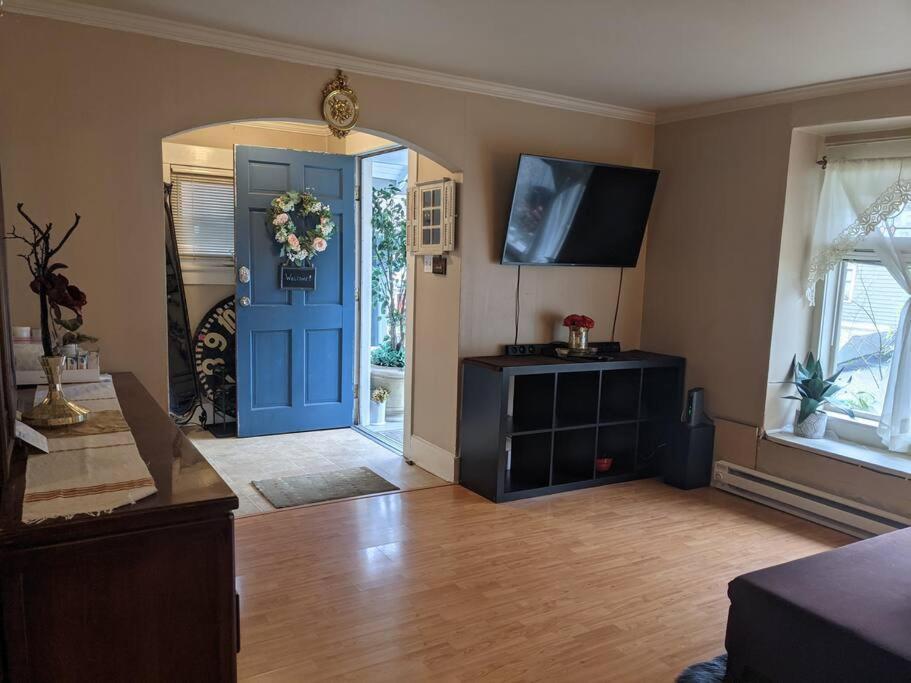 Holiday home Walker Paradise #2 With 1 Permitted Street Parking In Front Seattle
