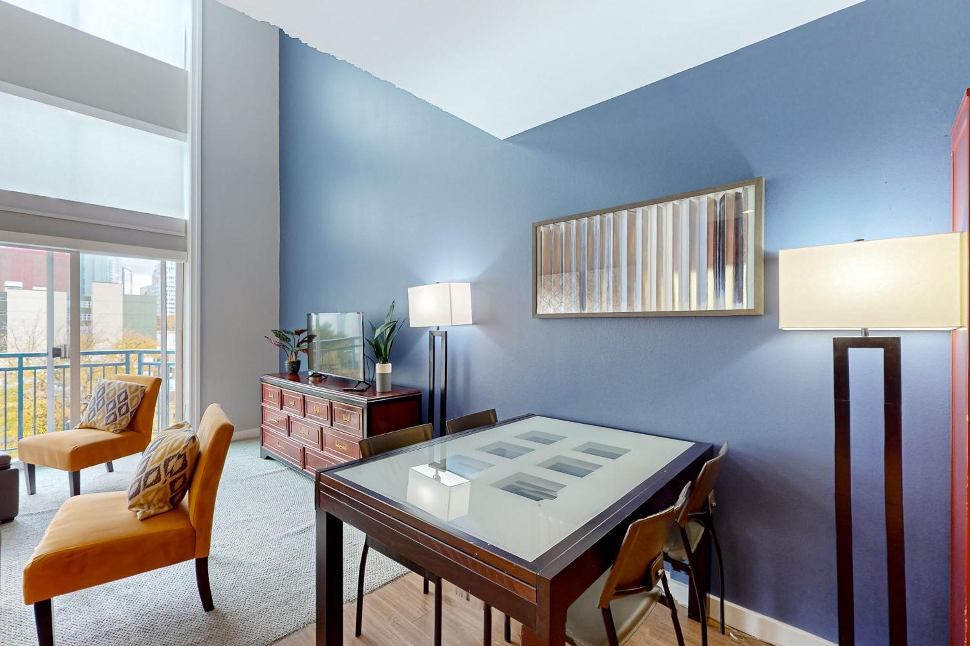 Apartment Belltown Unit 733