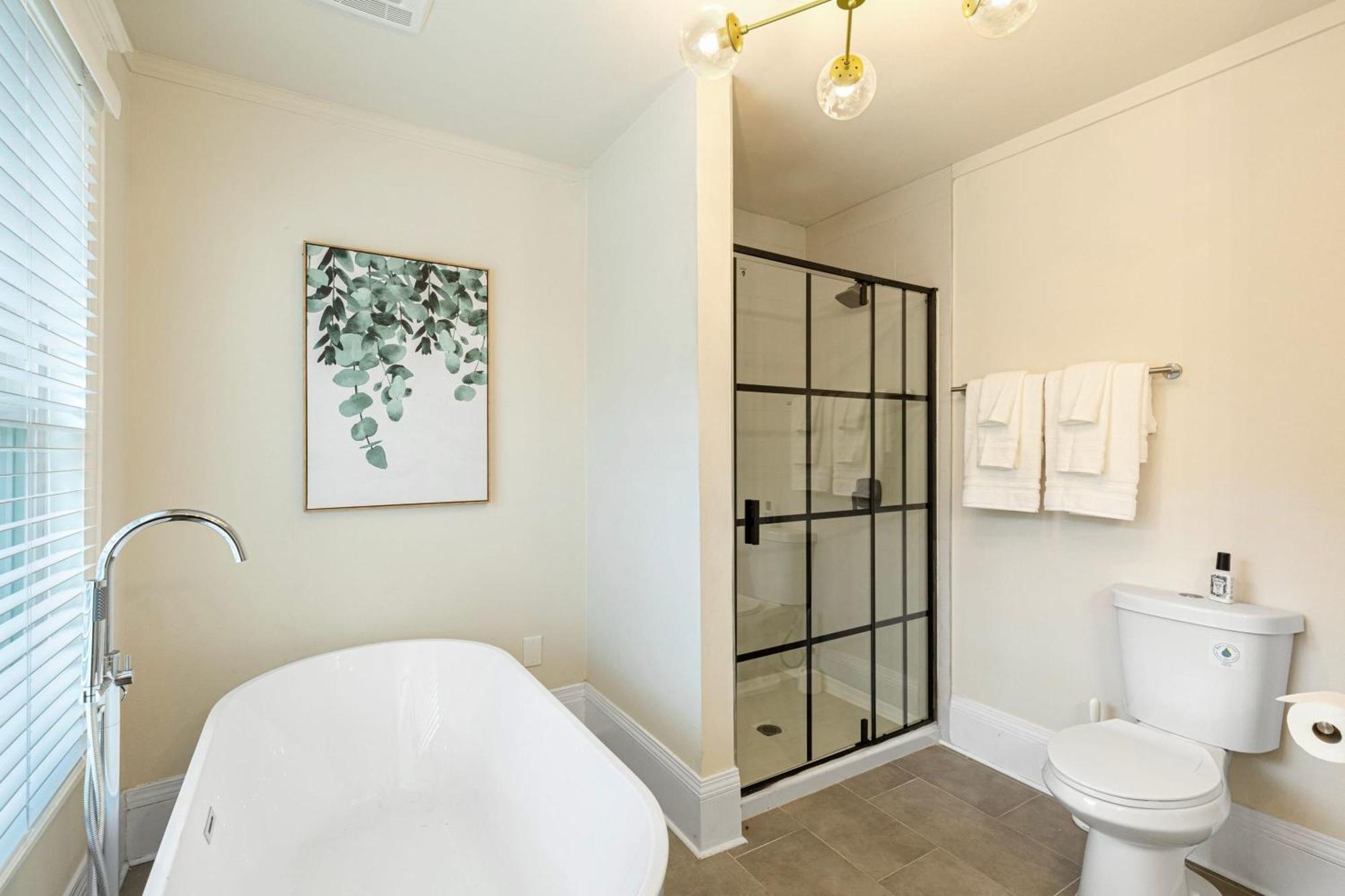 Vintage Meets Modern Spacious Capitol Hill Single Family With 97 Walk Score Seattle