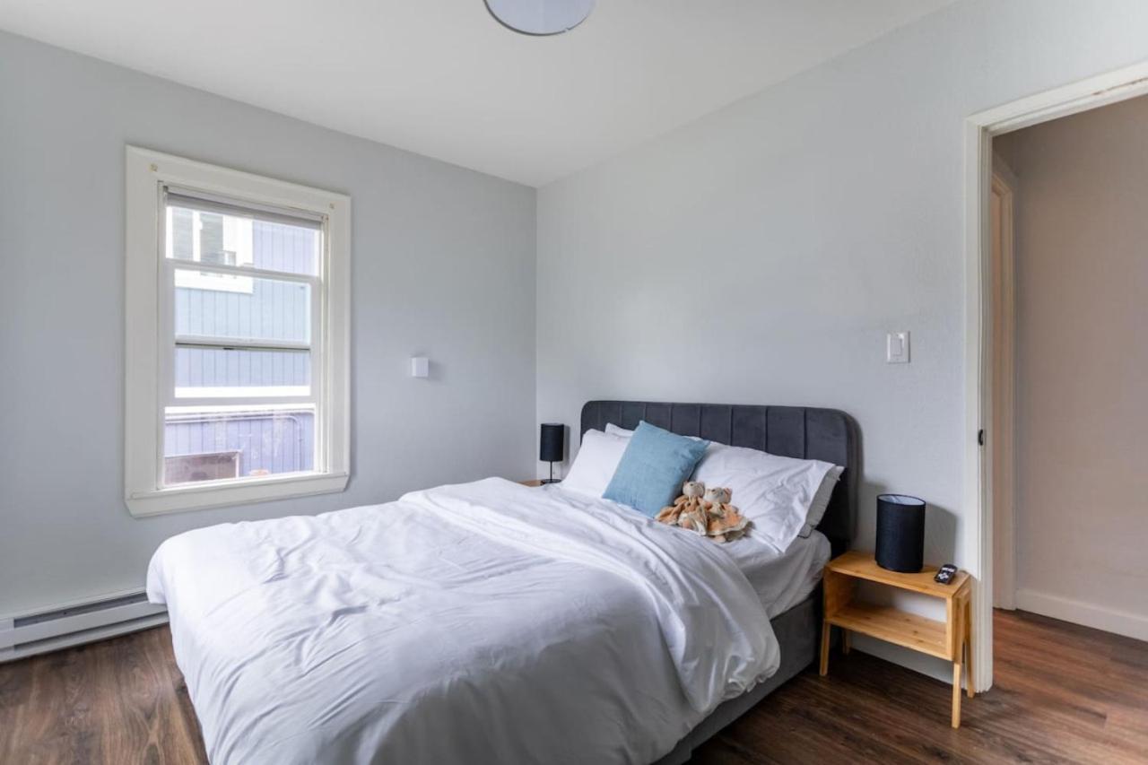 Cozy Unit With Porch Near Arboretum And Transit Seattle