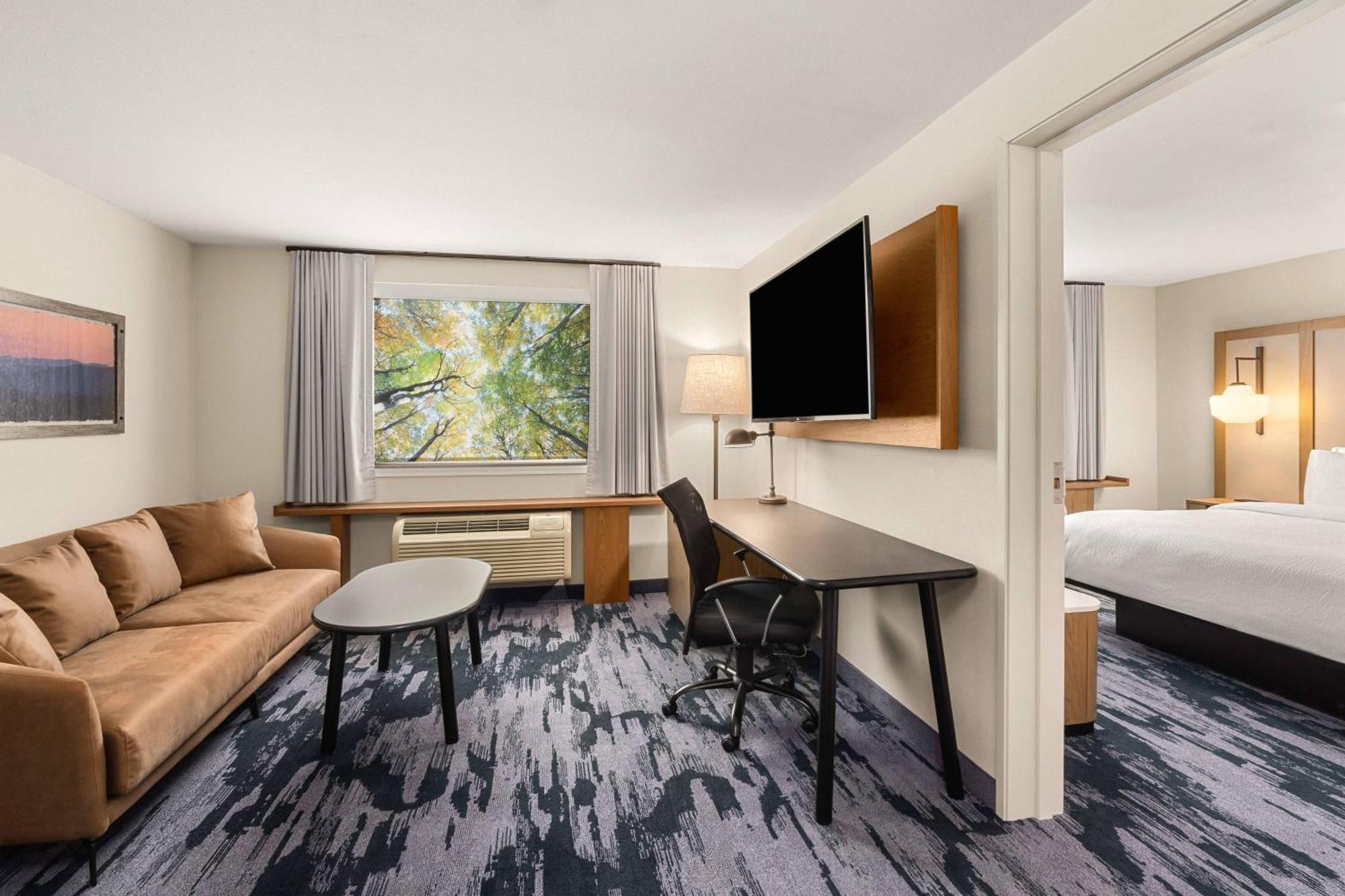 Fairfield & By Marriott Downtown/seattle Center 2*
