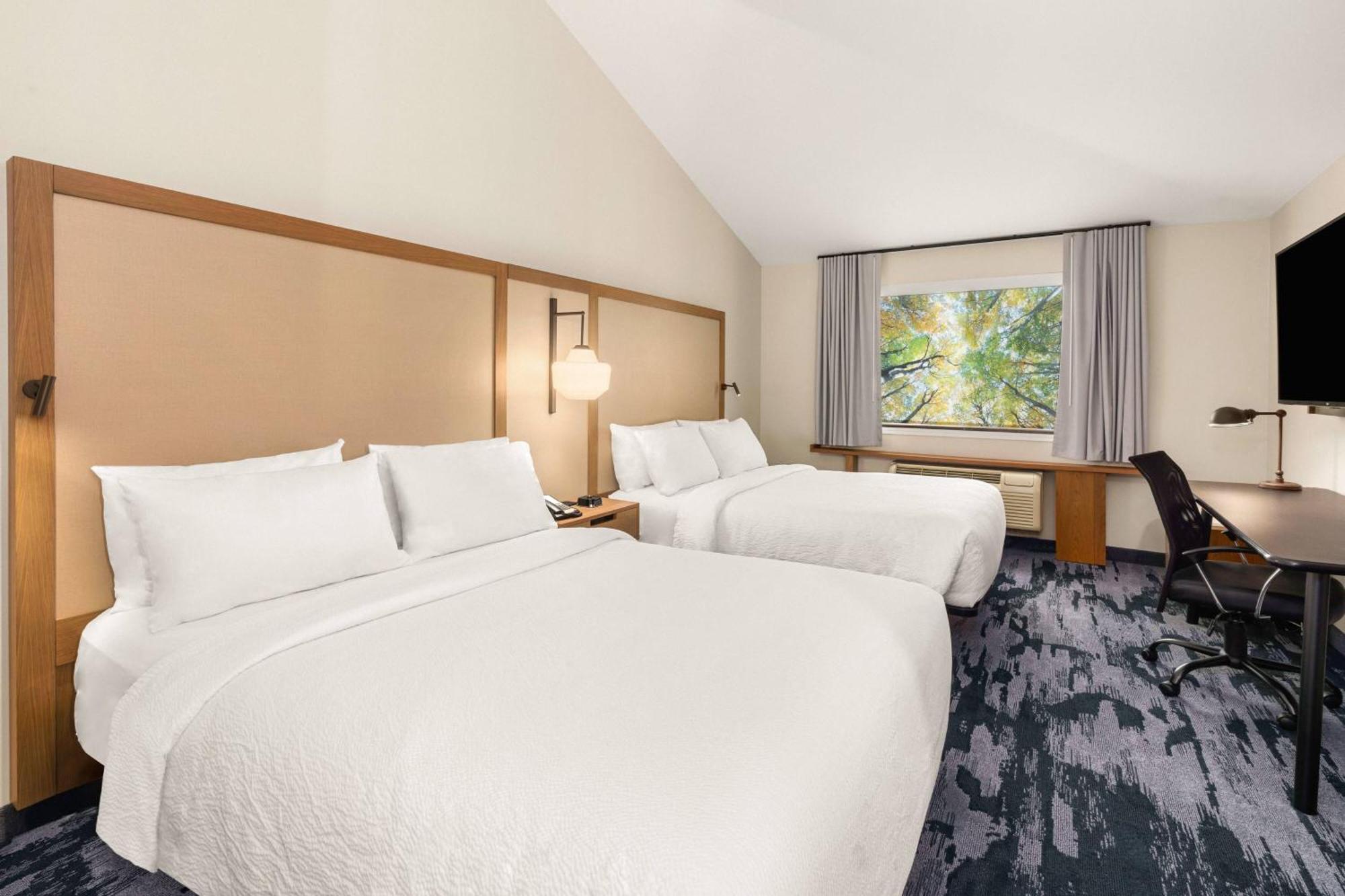 Hotel Fairfield & By Marriott Downtown/seattle Center