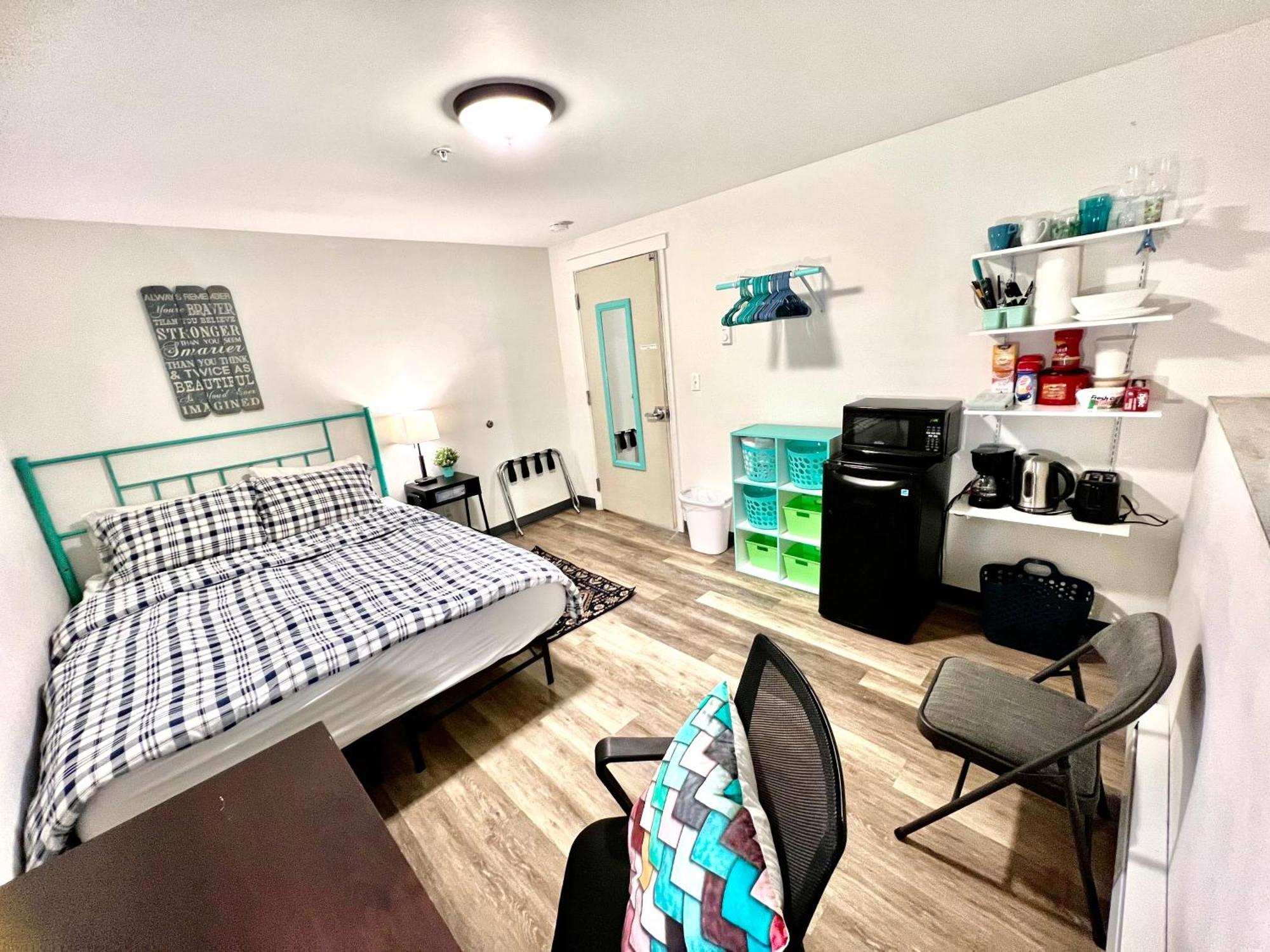 Apartment Private With Shared Bathroom On The 1st Floor 10 Minutes Walk To Of Washington