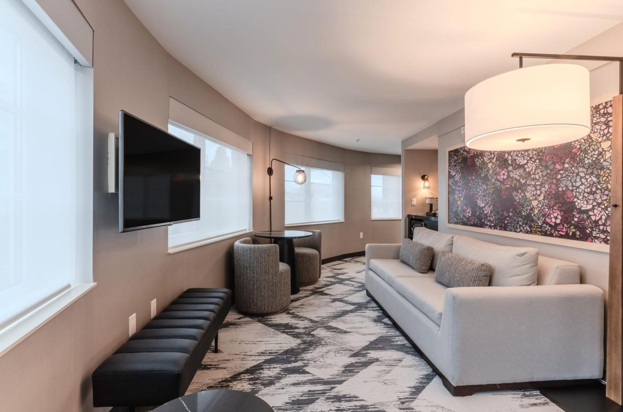 Silver Cloud - Broadway Hotel 4*