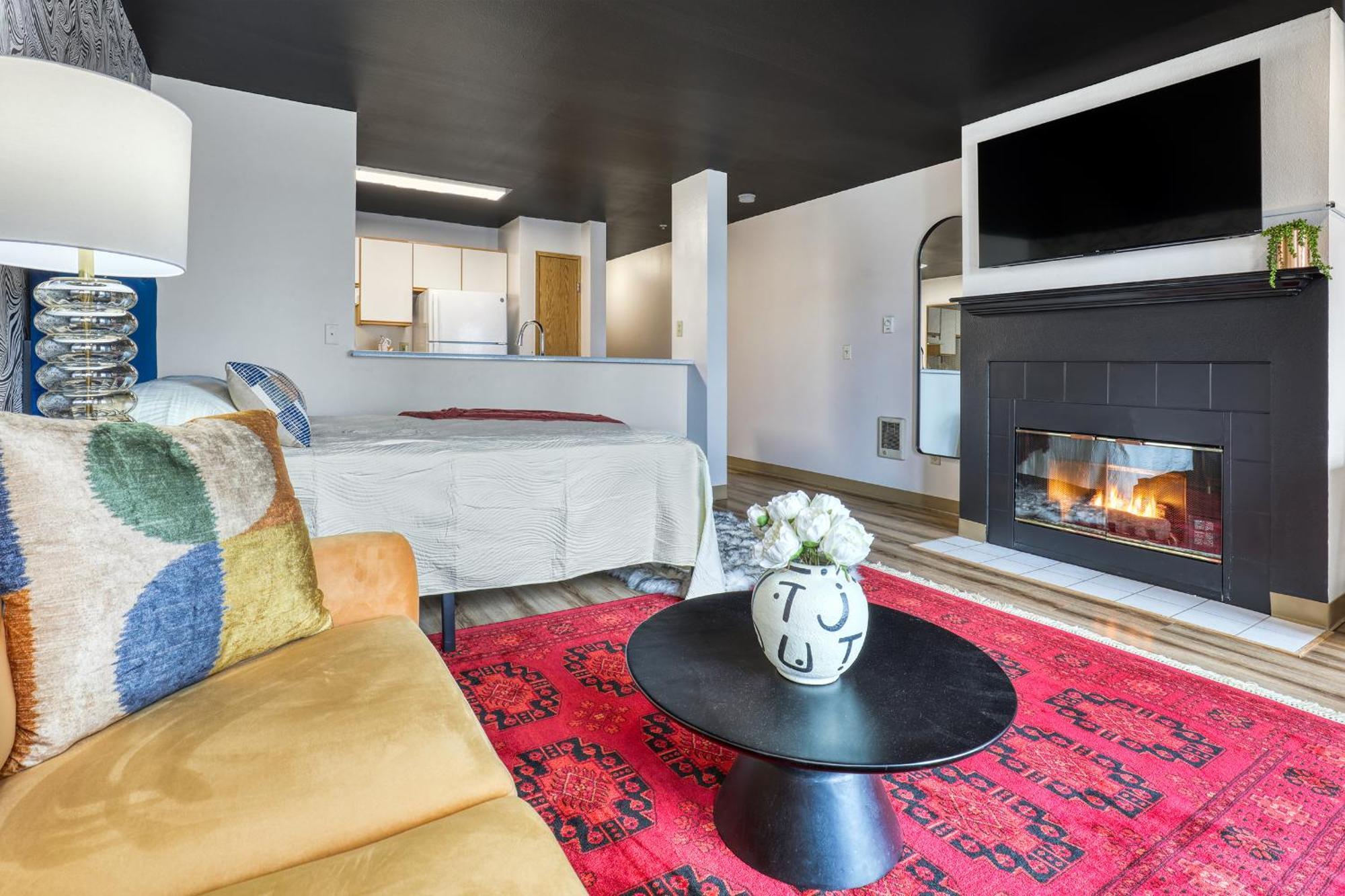 Quest Travels Hotel