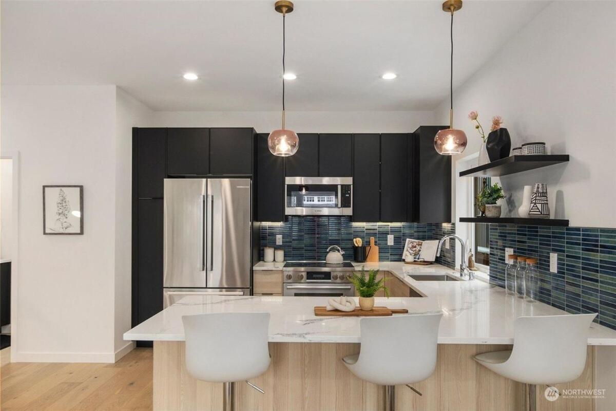 Alki Front Townhome * Seattle