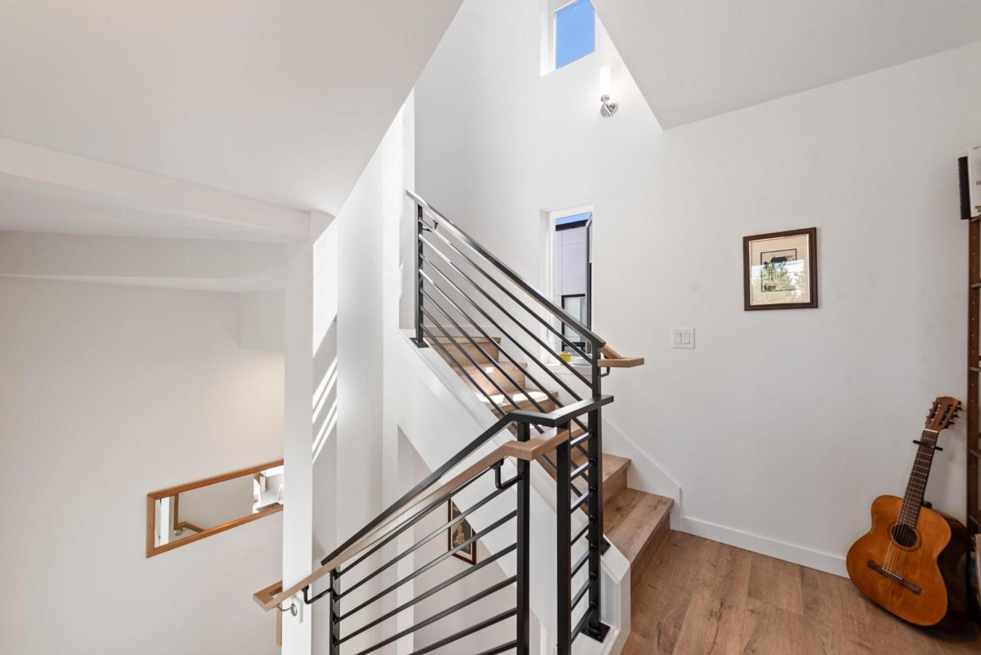 Urban Abode 22 By Betterstay