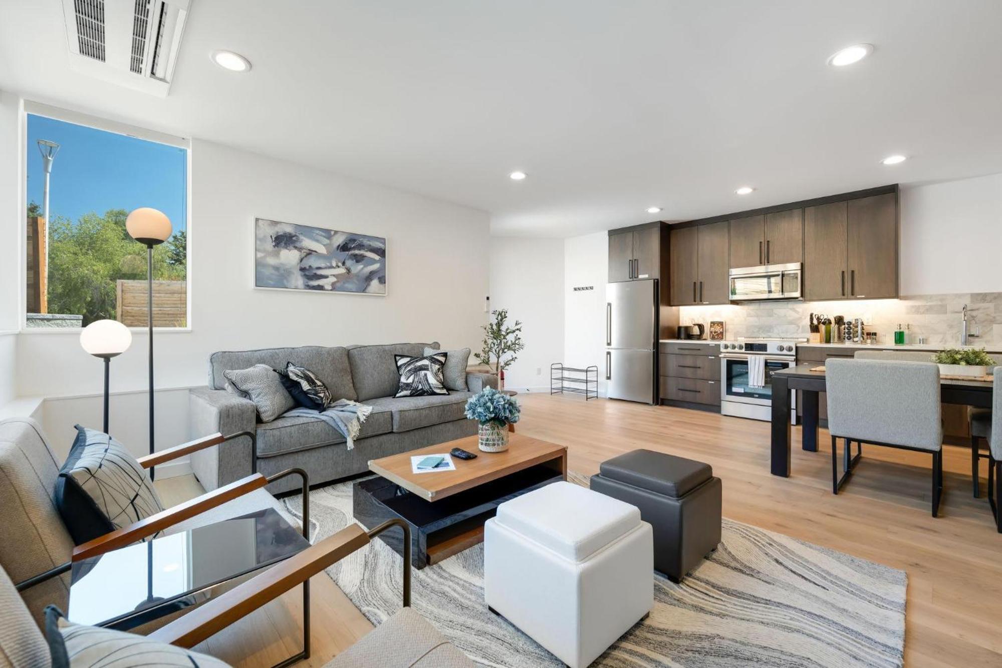 View Ridge Guest By Betterstay *