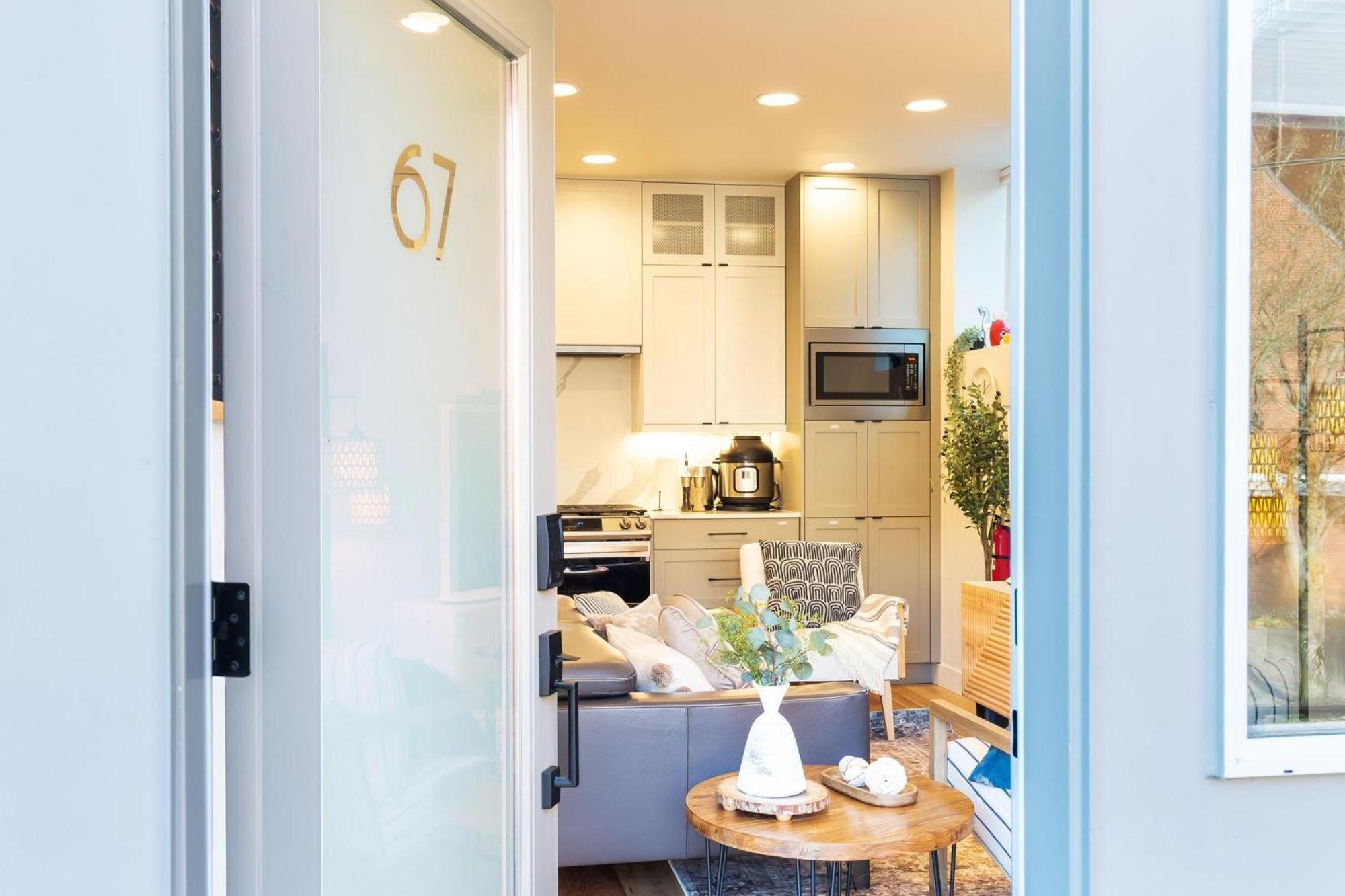 The Ashworth 67 By Betterstay Seattle