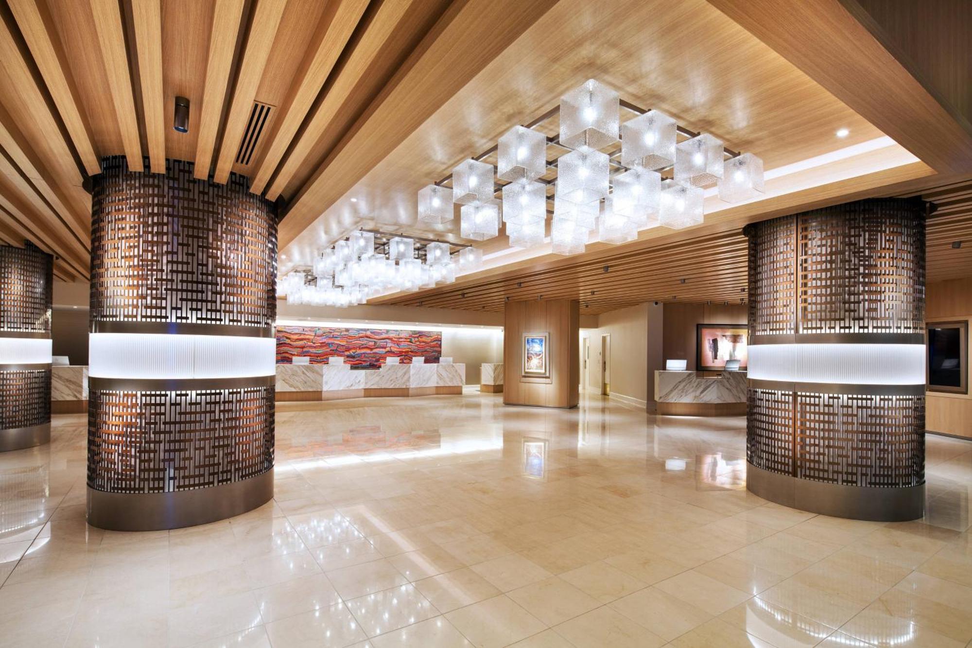 Hotel Sheraton Grand 4*