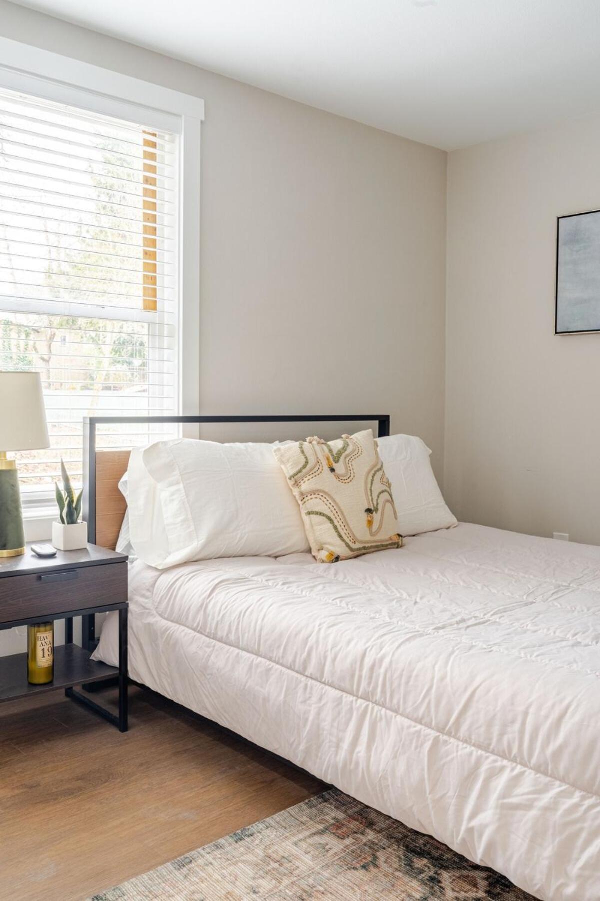 Hidden Gem In Holiday home Seattle