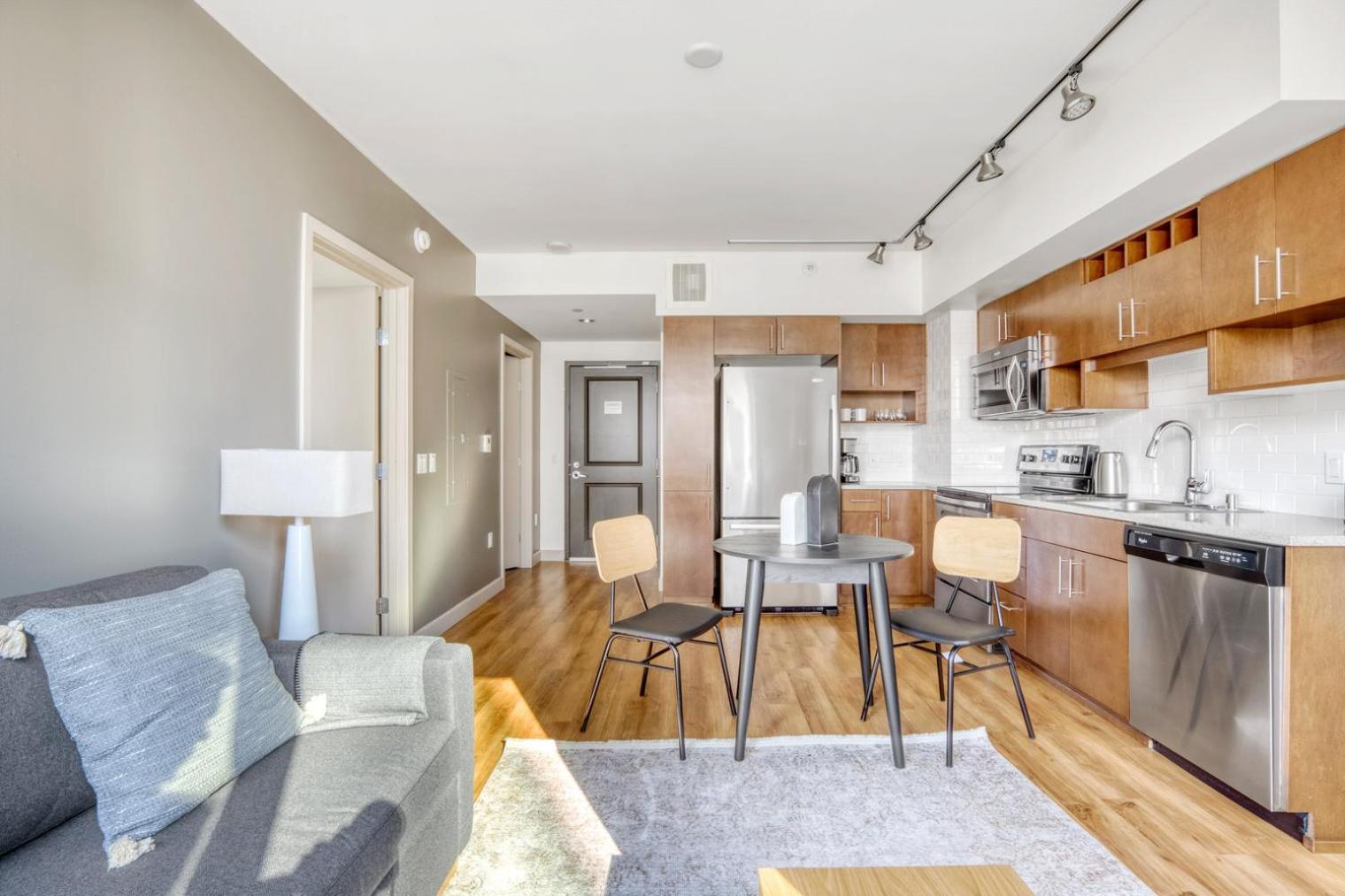 First Hill 1br W Gym Wd Bbq Great Views Sea-510 Apartment *