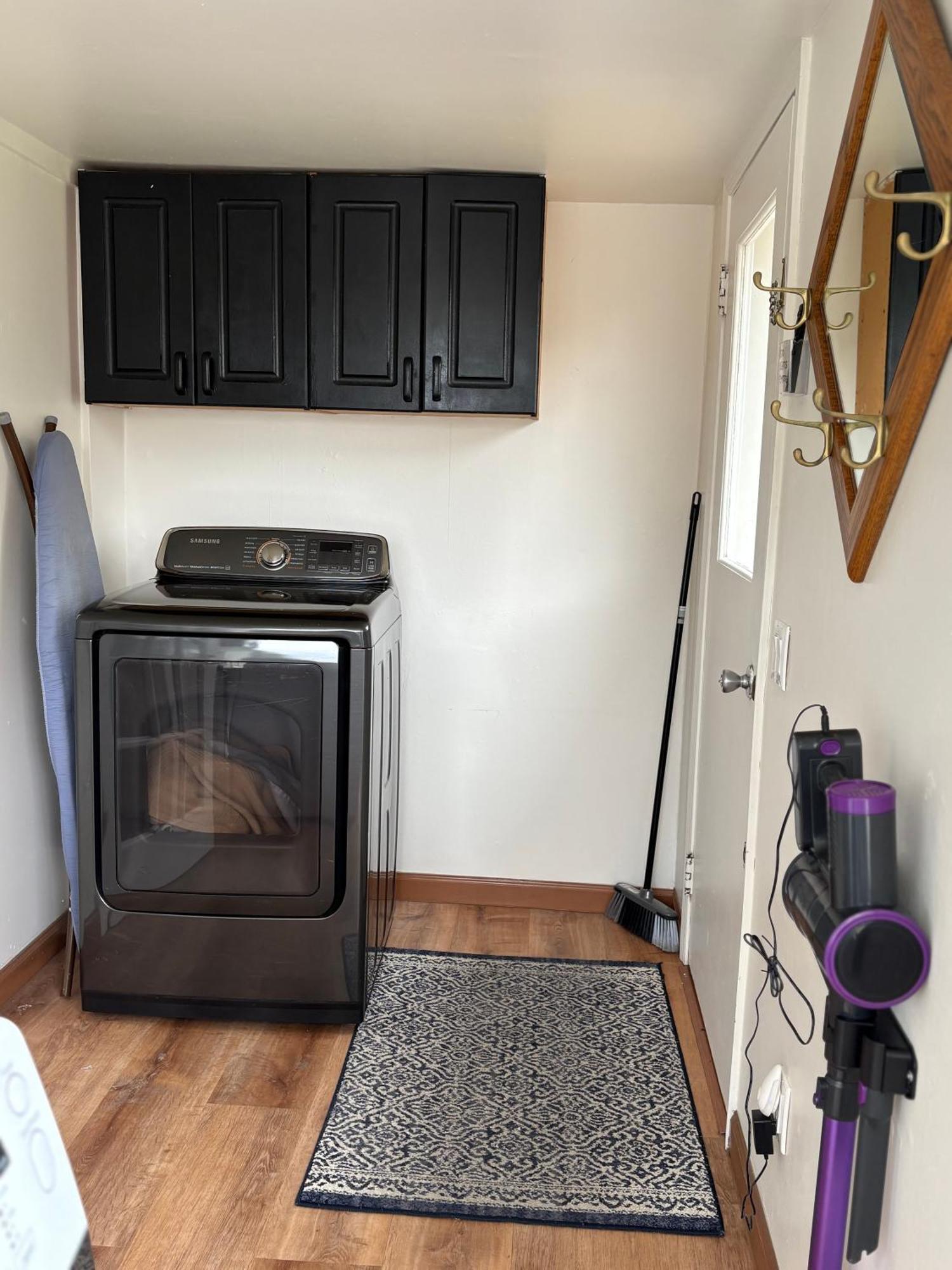 Seattle-queen Anne-- 7 Bedroom 3 Ba--one Block To Spu Holiday home *