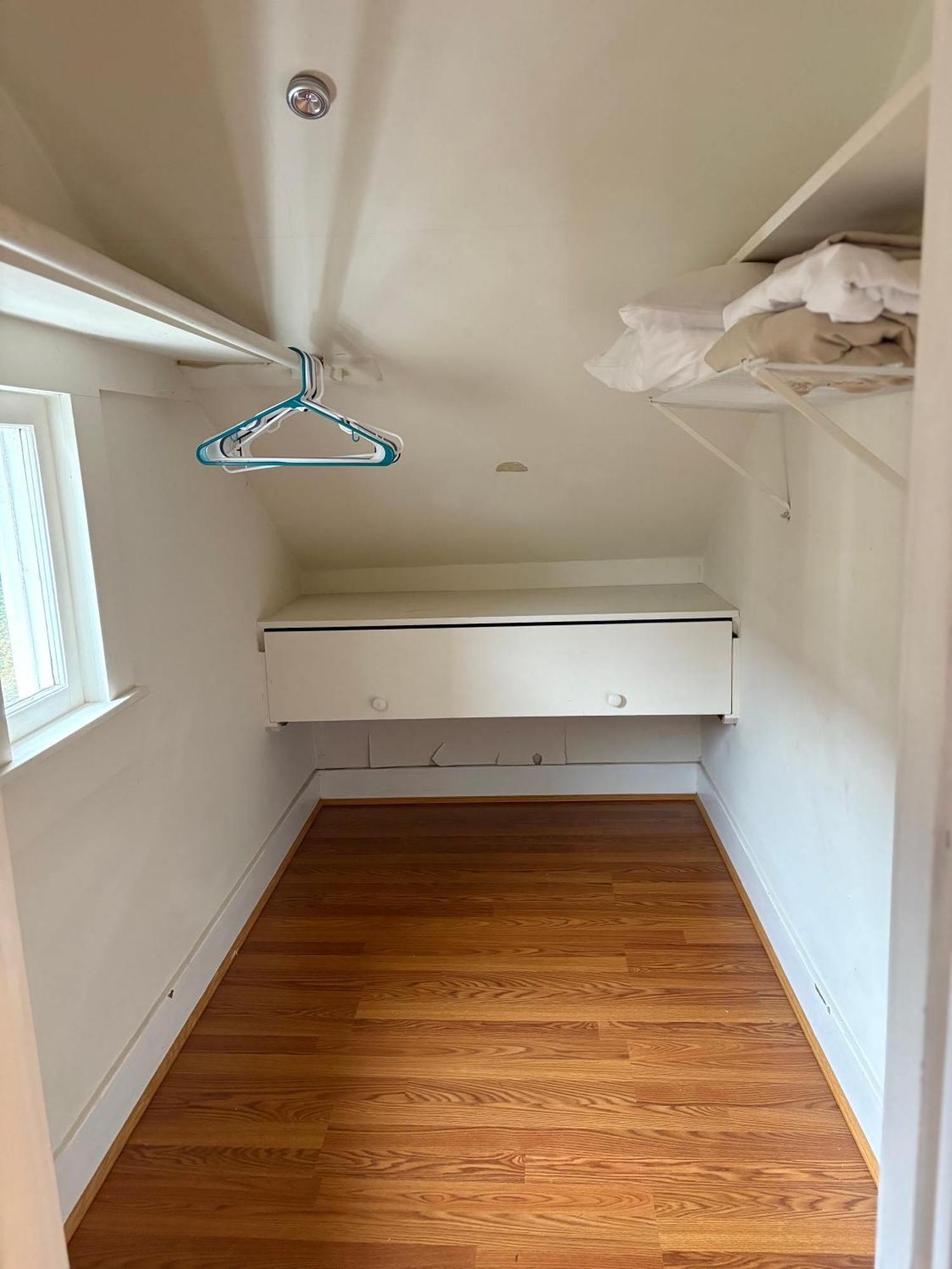 Seattle-queen Anne-- 7 Bedroom 3 Ba--one Block To Spu Holiday home *
