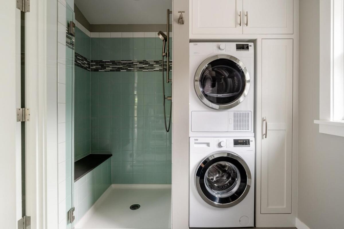 Bright One Bedroom With Garage In Fremont Neighborhood *
