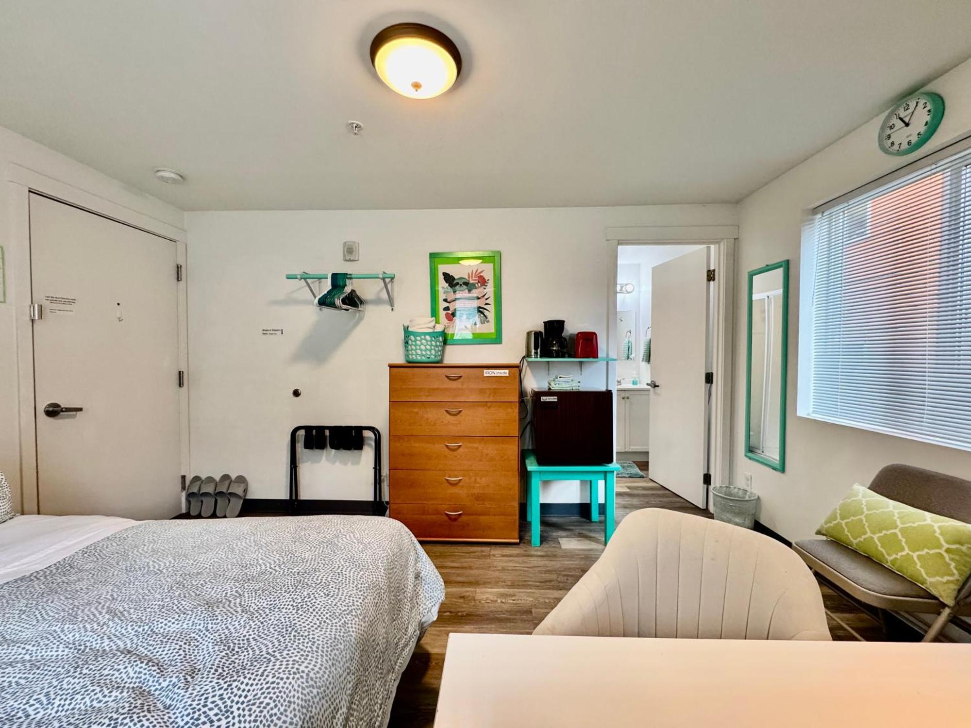Micro 10 Minutes Walk To Of Washington Apartment Seattle
