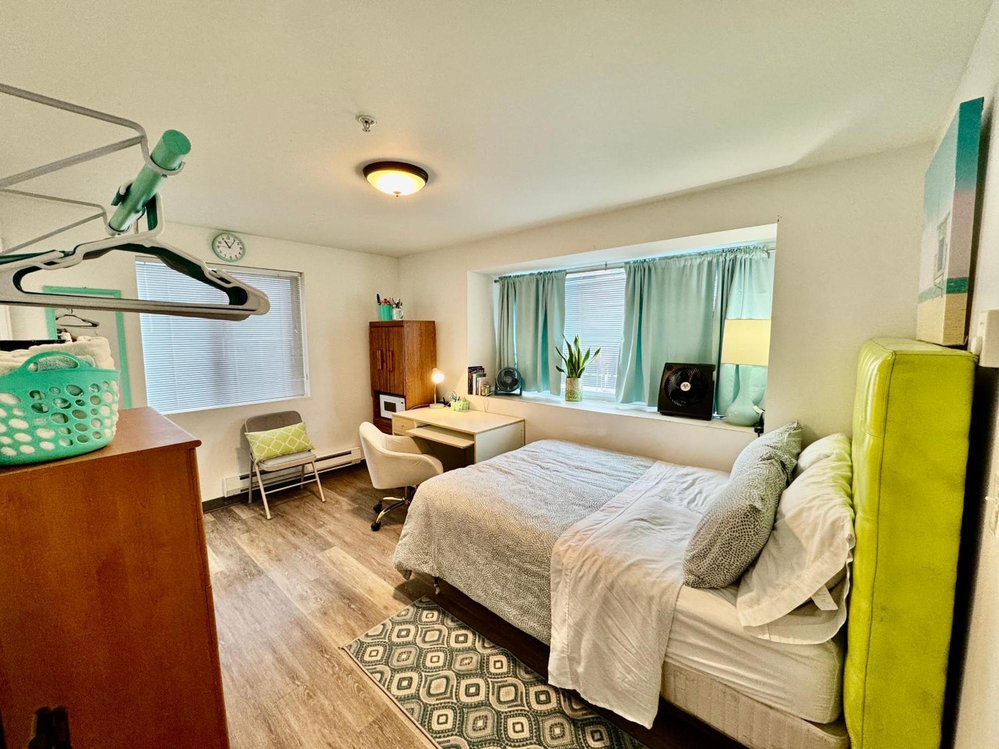 Apartment Micro 10 Minutes Walk To Of Washington *