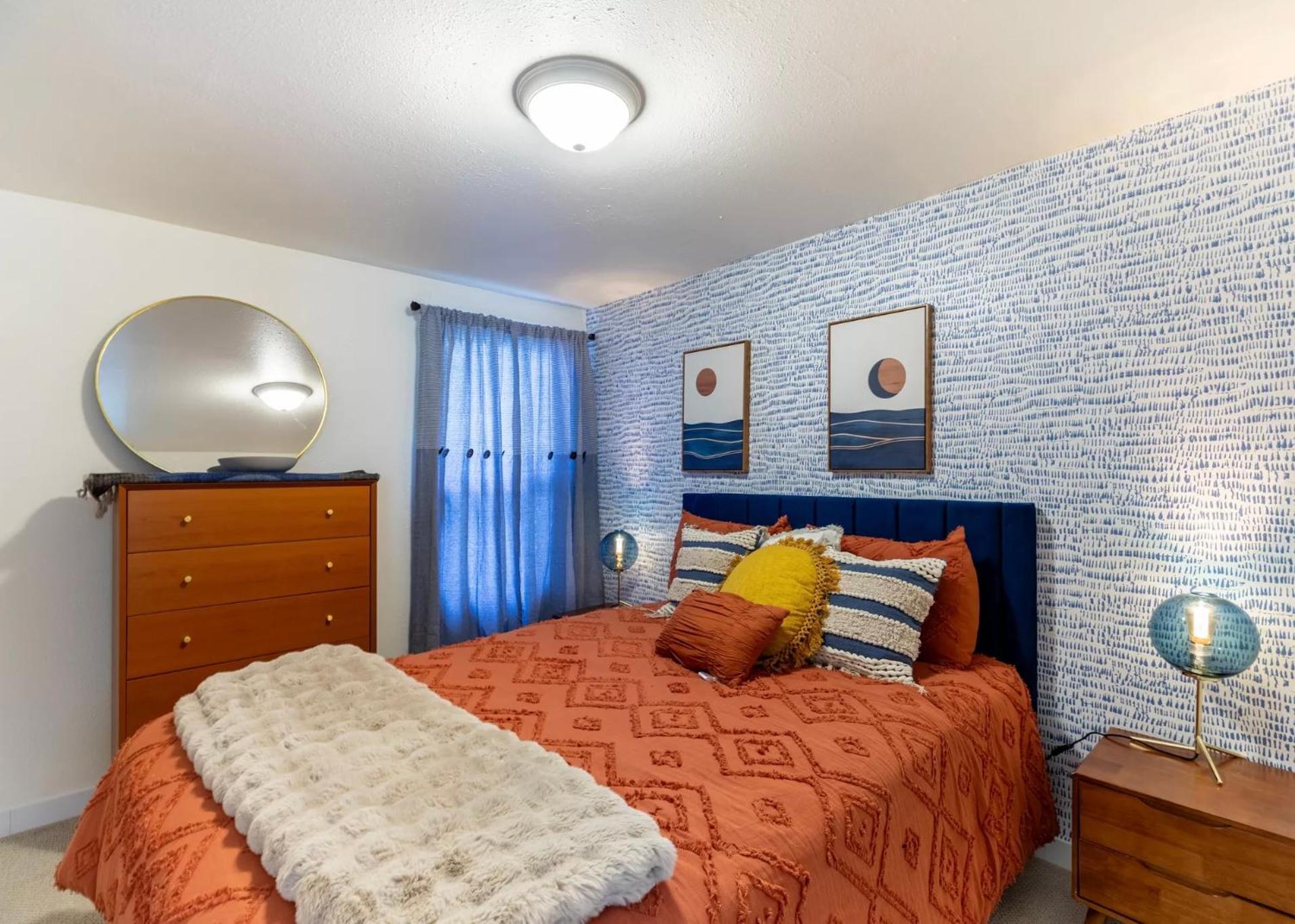 Apartment Work And Explore Seattle, Wifi, Ac, Near Light Rail
