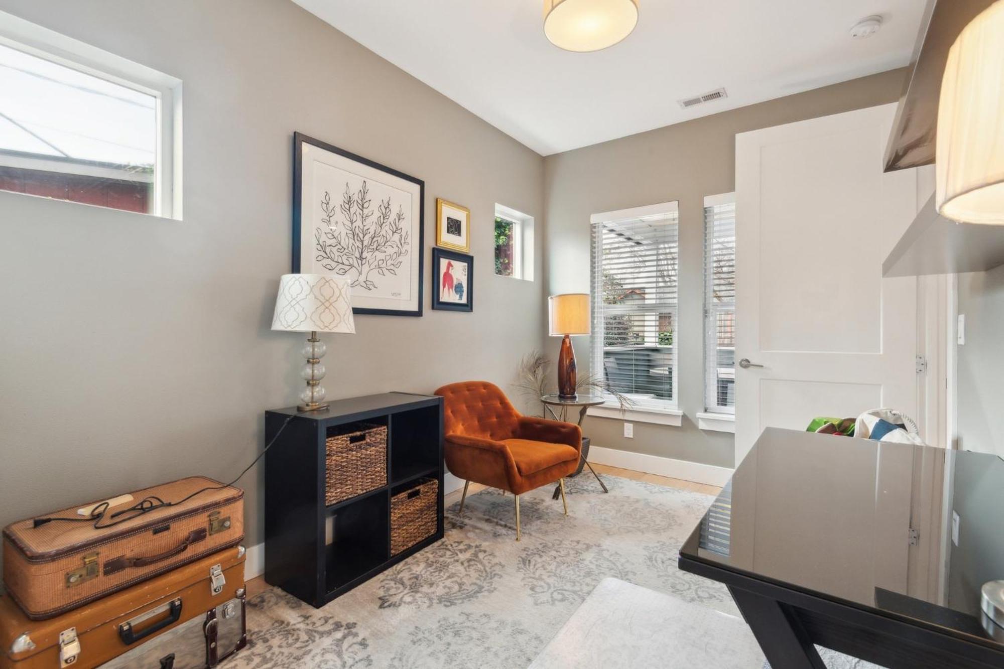Spacious Family Retreat - Media Room & Patio Home * Seattle