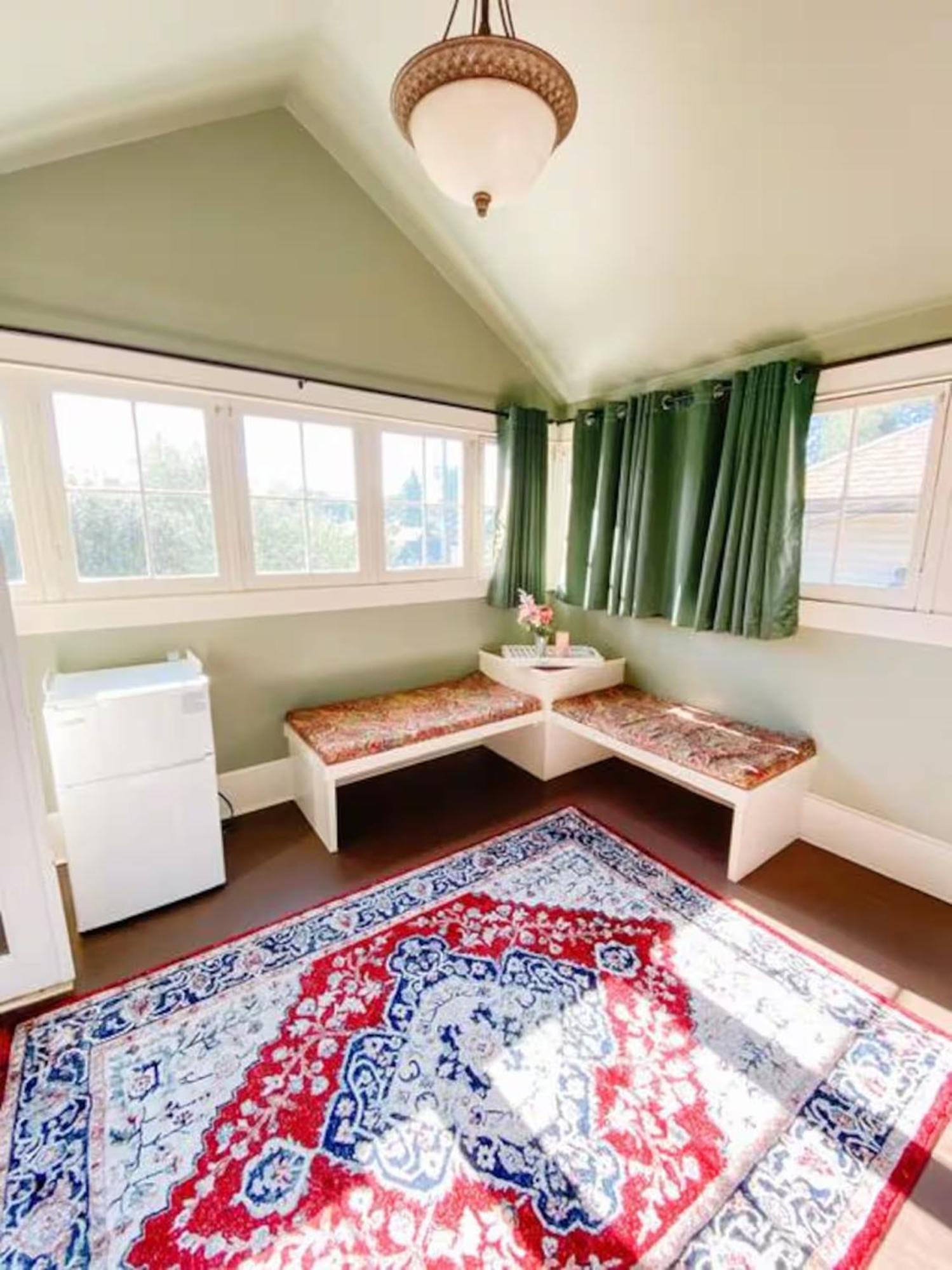 Hotel Escape Queen Anne W Private Deck Seattle