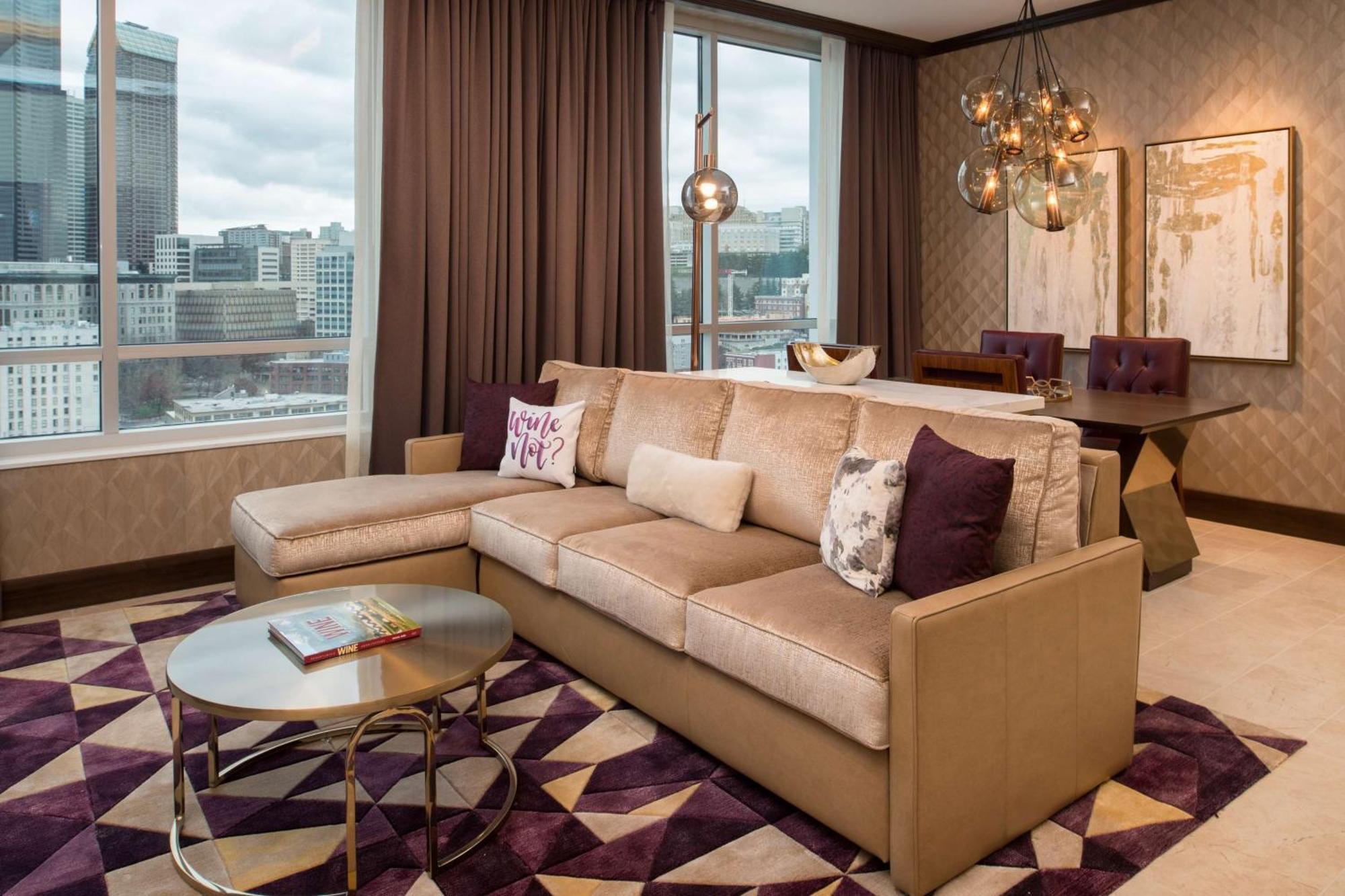 Embassy By Hilton Downtown Pioneer Square 4*