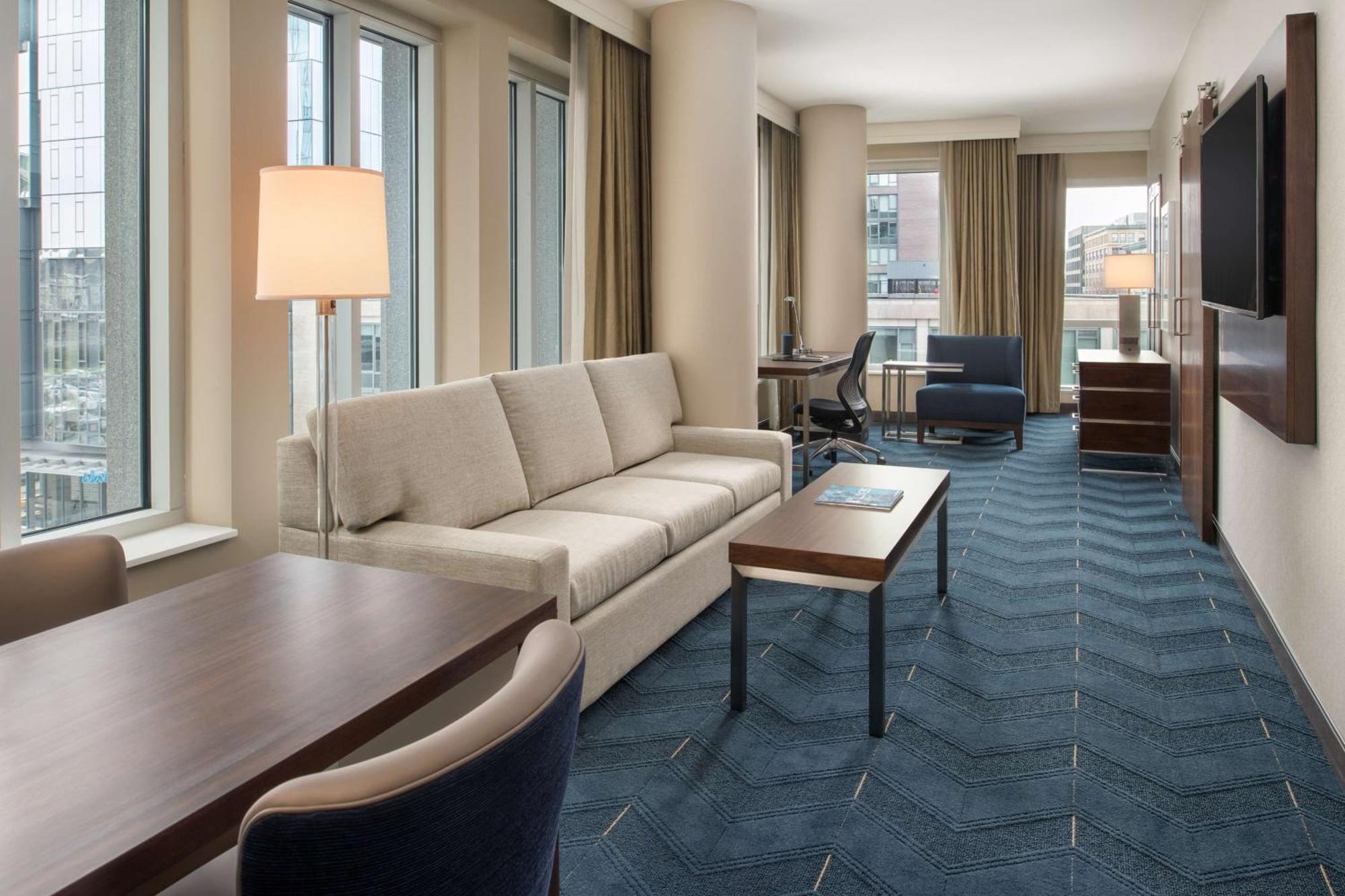 Embassy By Hilton Downtown Pioneer Square Hotel Seattle