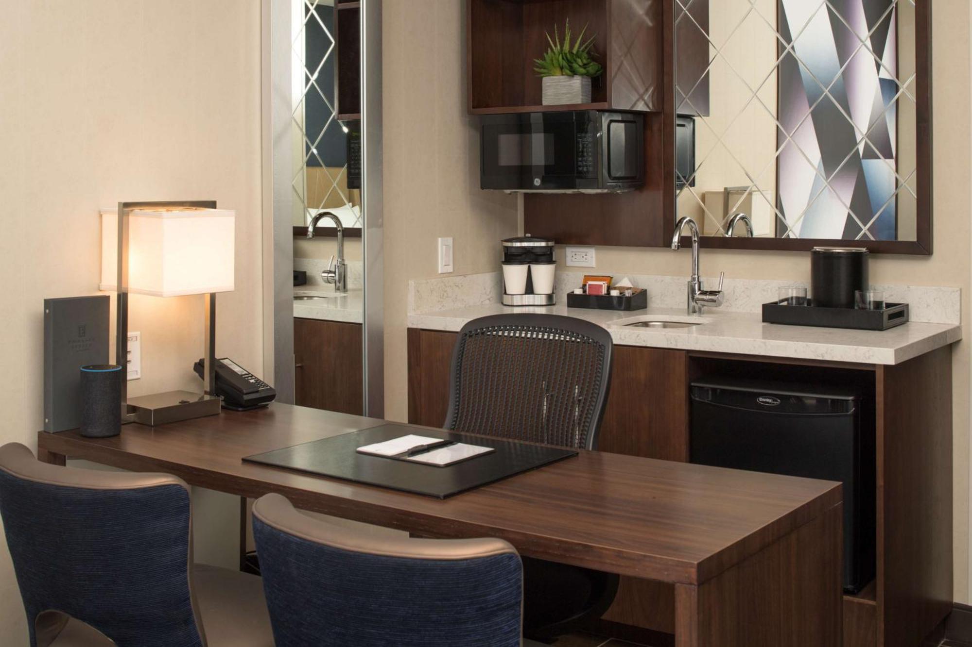 Hotel Embassy By Hilton Downtown Pioneer Square Seattle