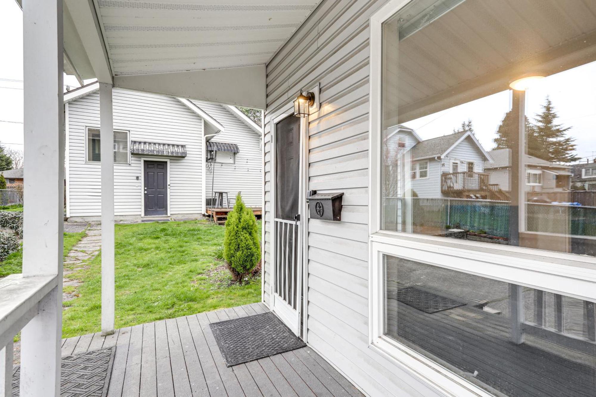 Holiday home 1 Mi To Light Rail Cozy And Convenient Seattle