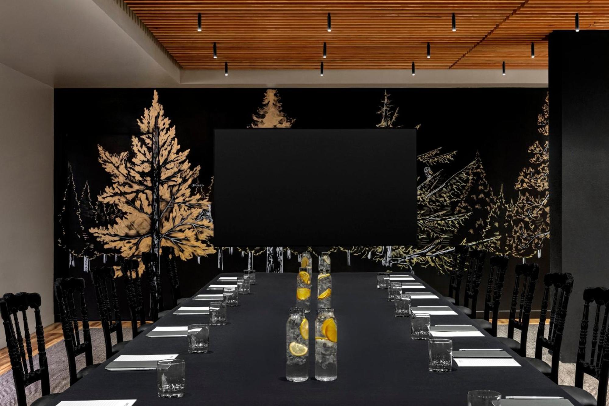 Kimpton Palladian By Ihg Hotel