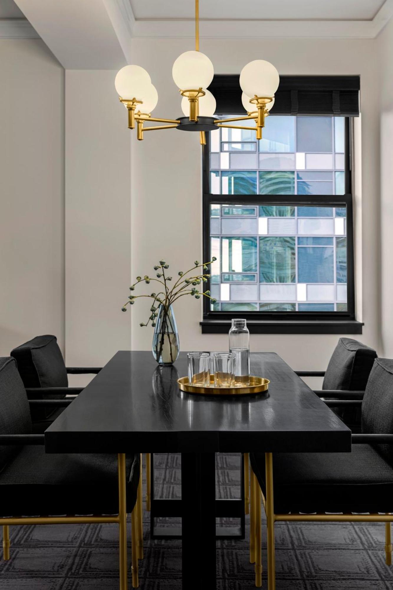 Hotel Kimpton Palladian By Ihg Seattle