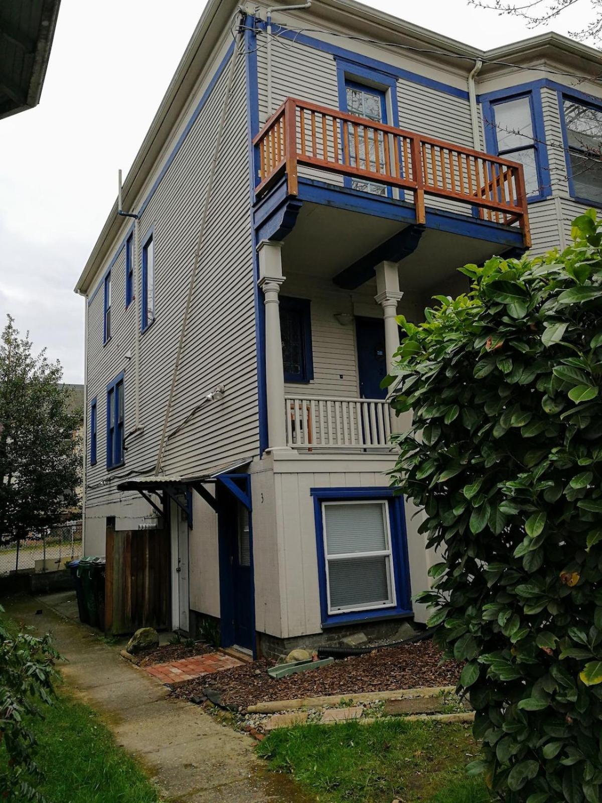 #4 Walking Distance To Capitol Downtown Seattle