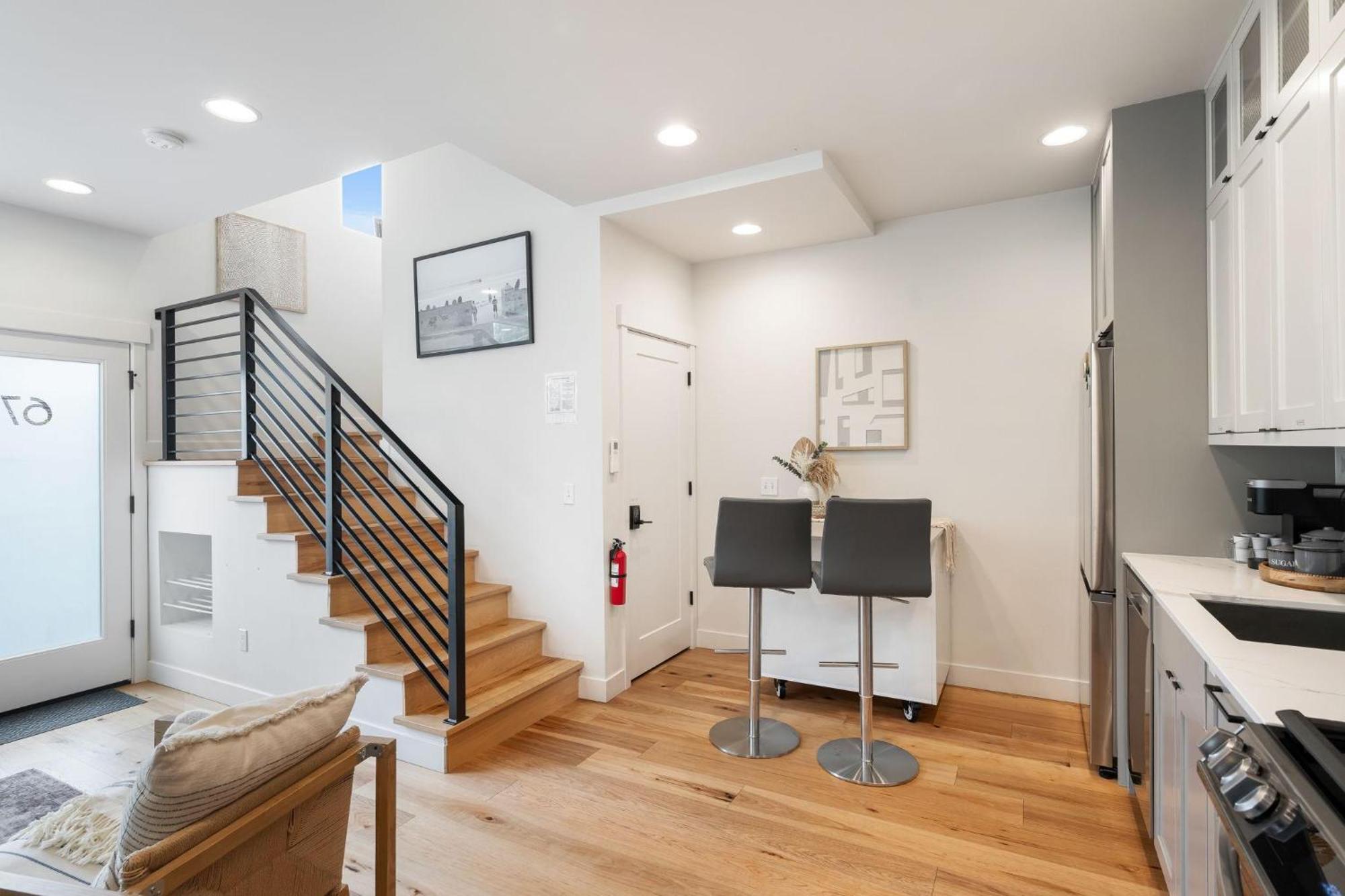 The Ashworth 67 By Betterstay * Seattle