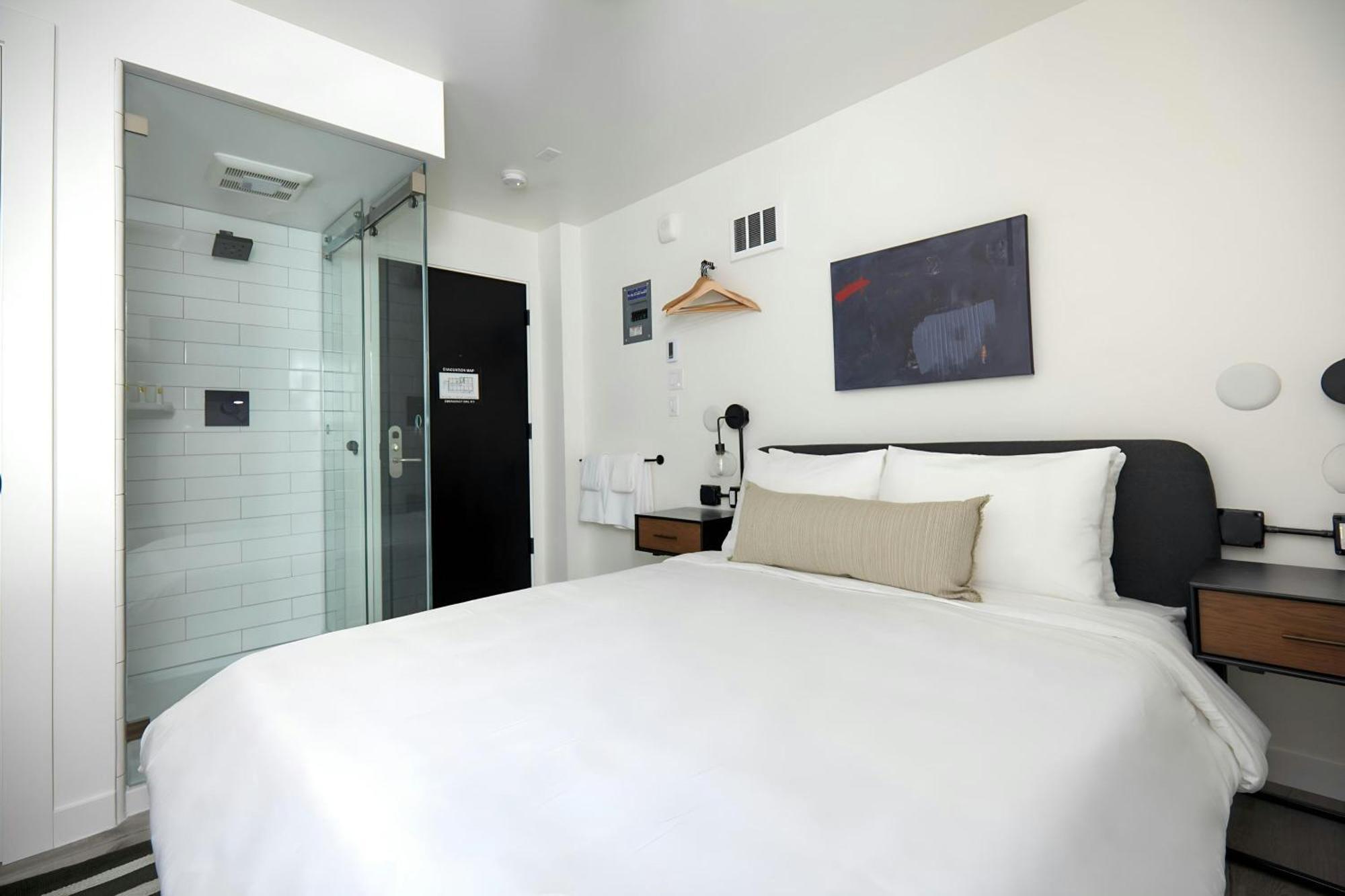 The Boylston Capitol Hill, Sonder Hotel