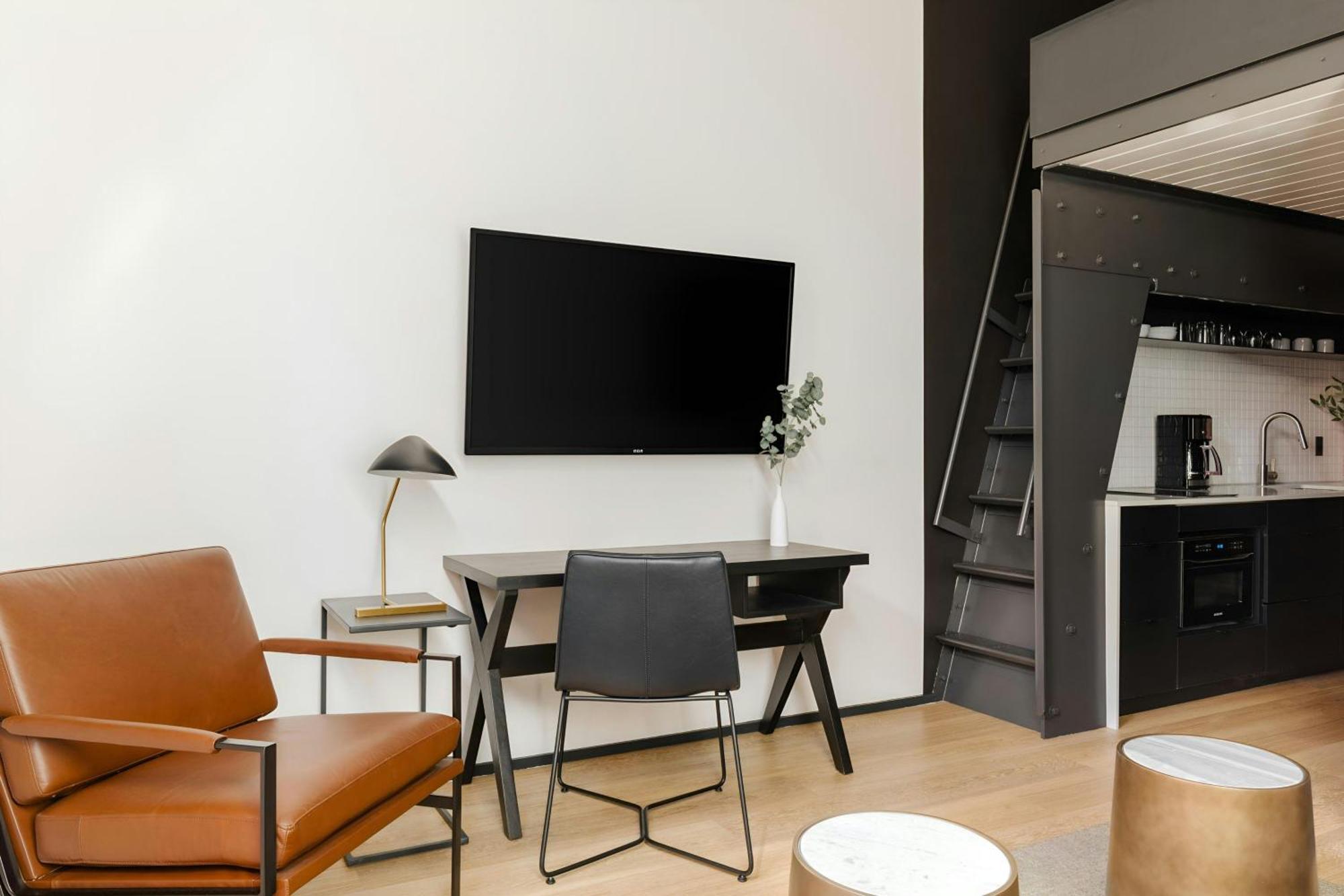 Sonder By Marriott Bonvoy Railspur Apartments Pioneer Square Hotel