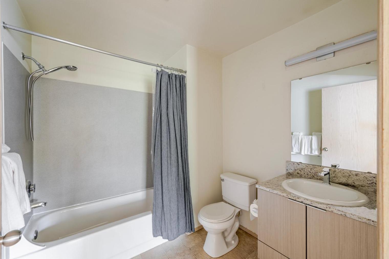 Apartment Blueground Univ Dist Pet Area Elev Nr Uw Sea-865 Seattle