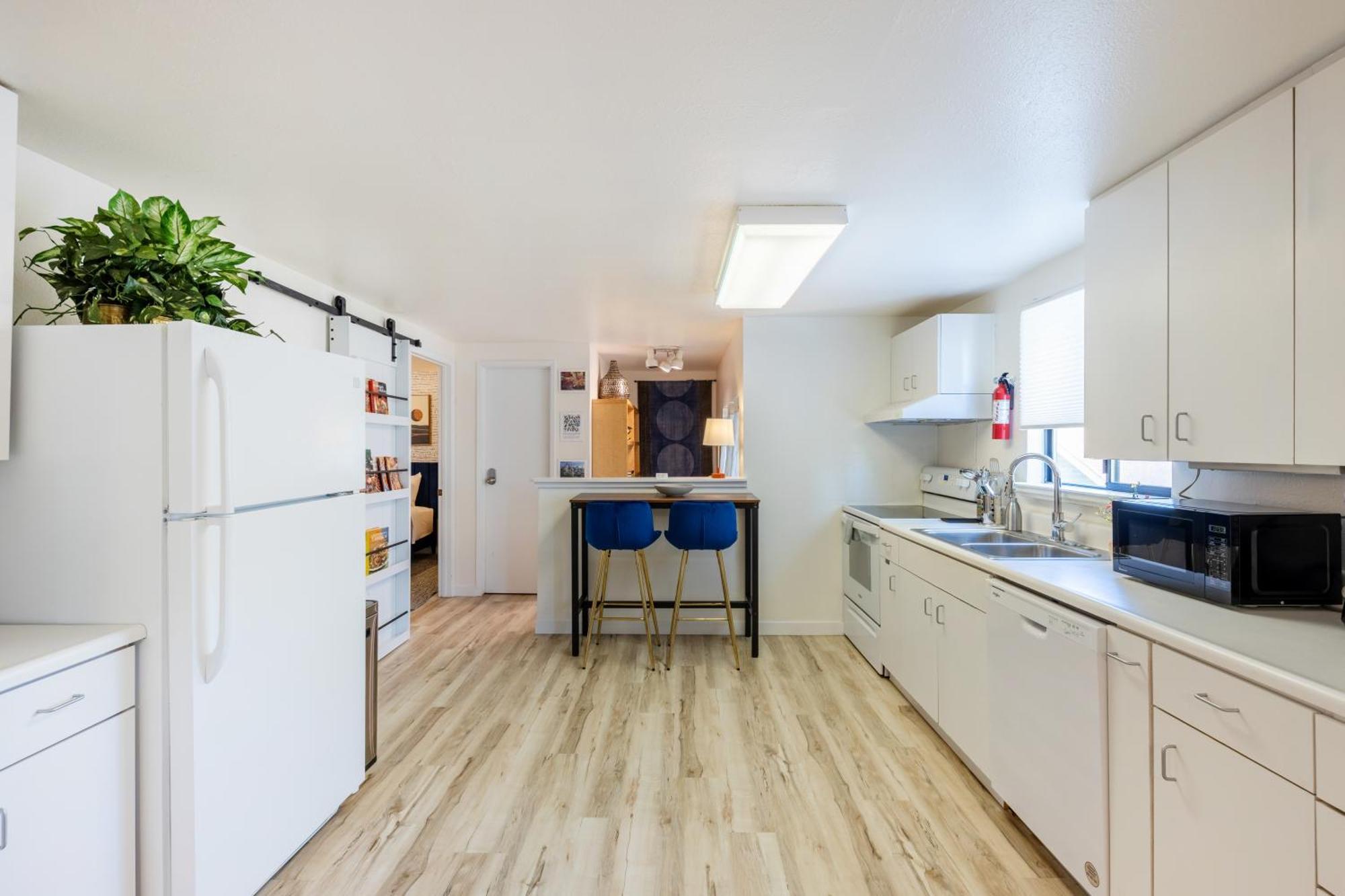 Quiet Retreat Near Light Rail, Downtown & Stadiums! Seattle