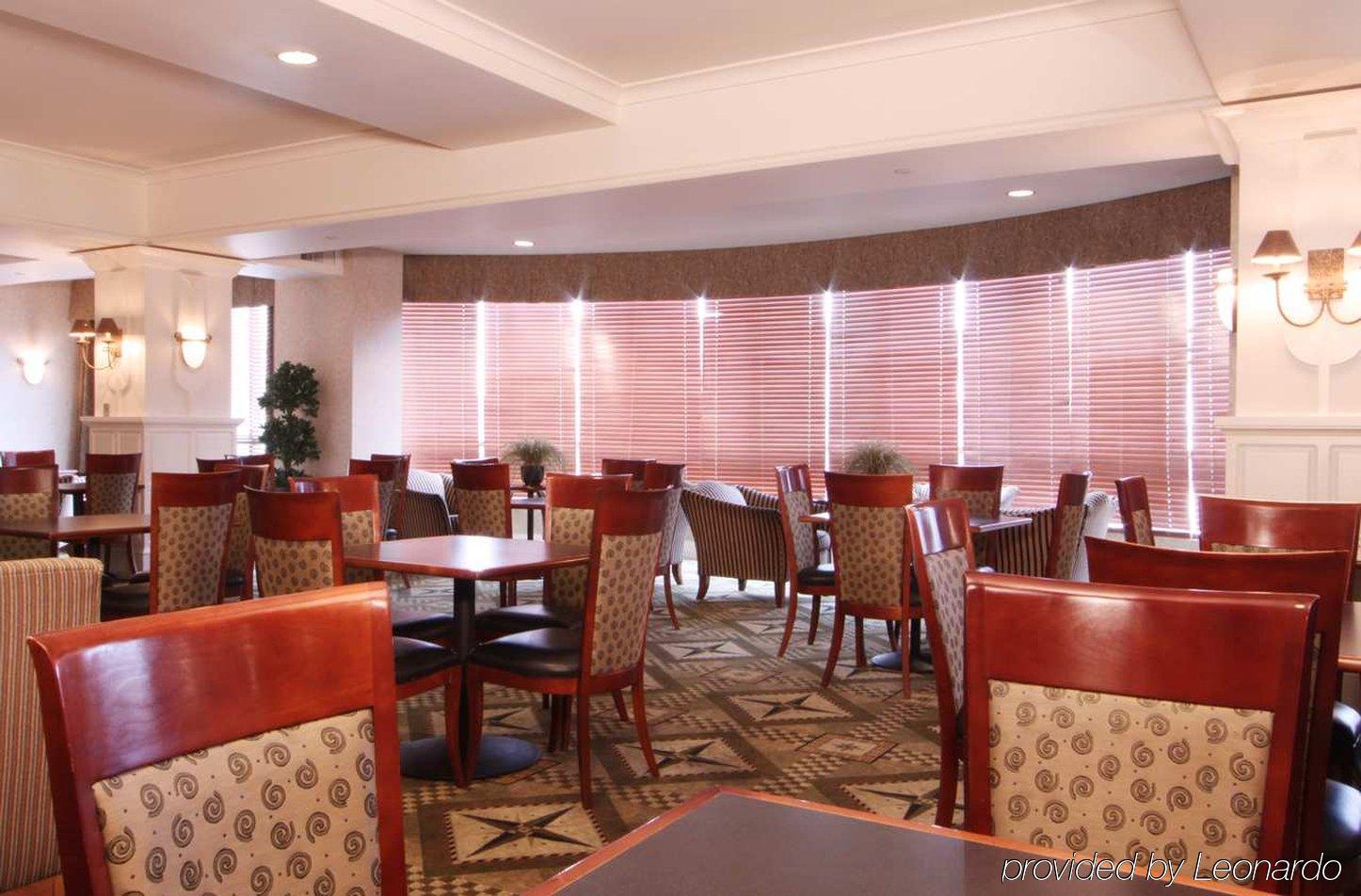 Hotel Homewood By Hilton Downtown