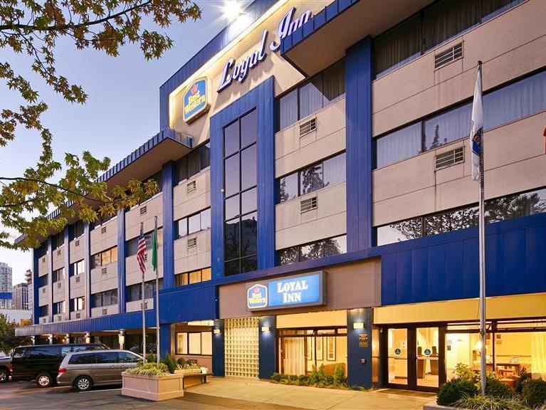 The Loyal Hotel 3*