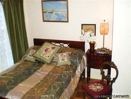 Mozart Bed & Breakfast 3*