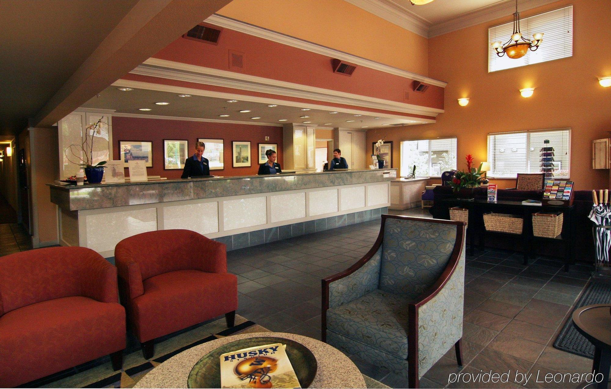 Silver Cloud - Of Washington District 3* Seattle