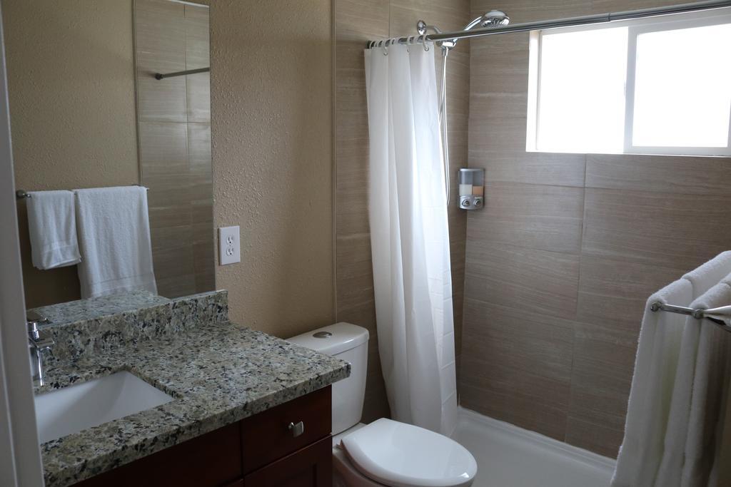 Guest house Quiet, Clean And Comfortable 2*