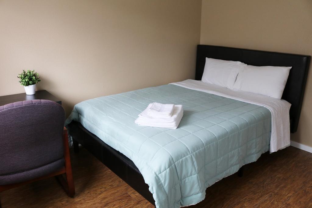 Quiet, Clean And Comfortable Seattle