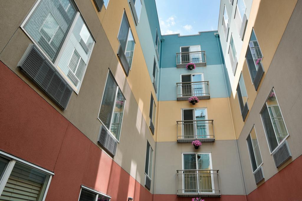 Belltown Inn 3*