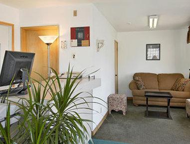Travelodge By Wyndham North Of Downtown 2*