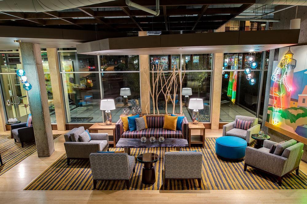 Staypineapple, Watertown Hotel, District Hotel