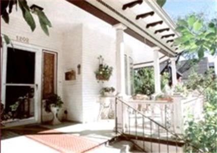 Bed & Breakfast Mildred's